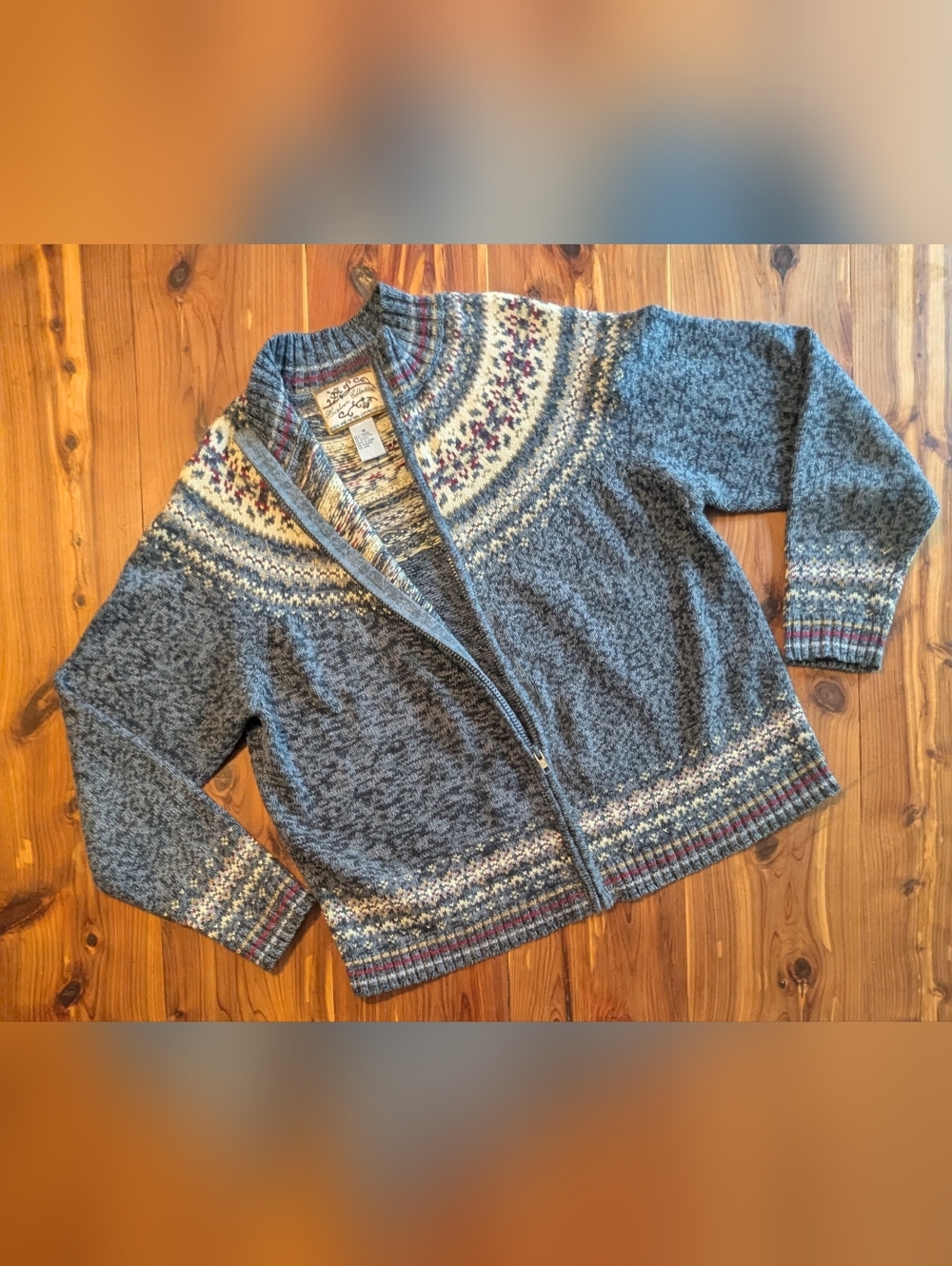 Heirloom Collectibles Women's Navy Fair Isle Zip Cardigan Sweater